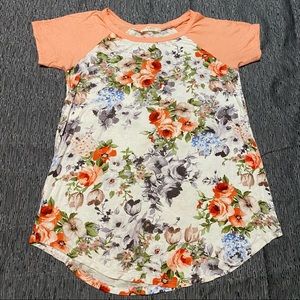 Floral and Peach Top Size Small